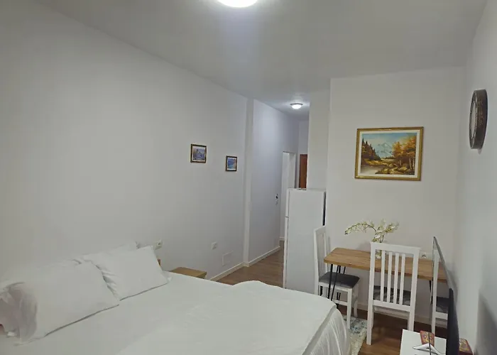 7 Apartment Tirana